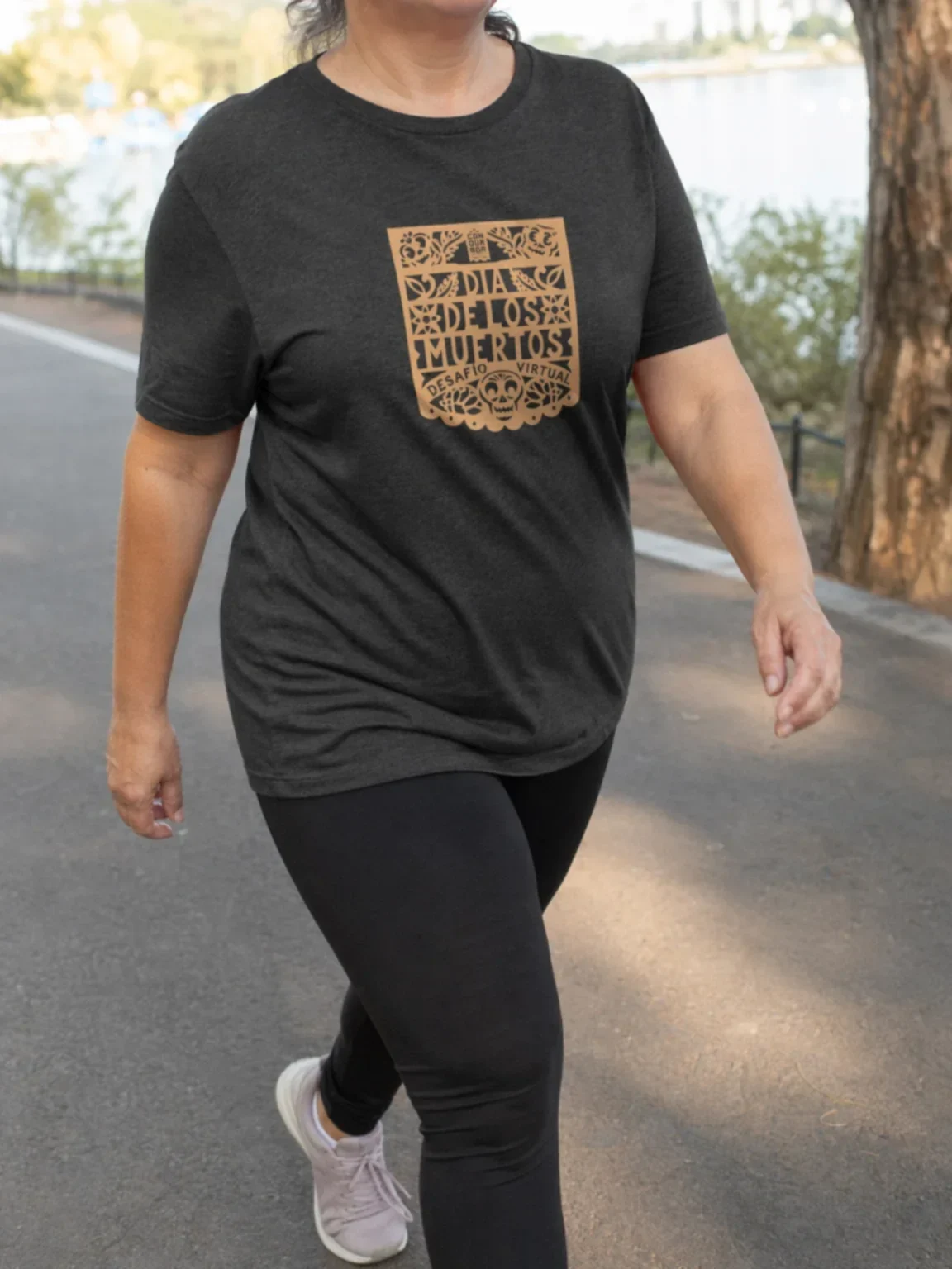 Women's short sleeve t-shirt